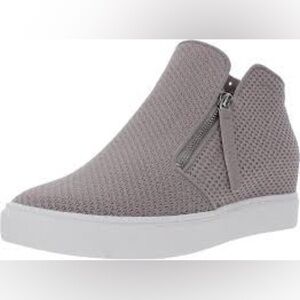 Steve Madden Camden click wedge sneaker ankle boots gray size 8.5